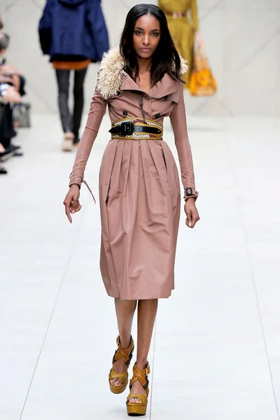 Look 50